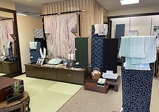 店舗内